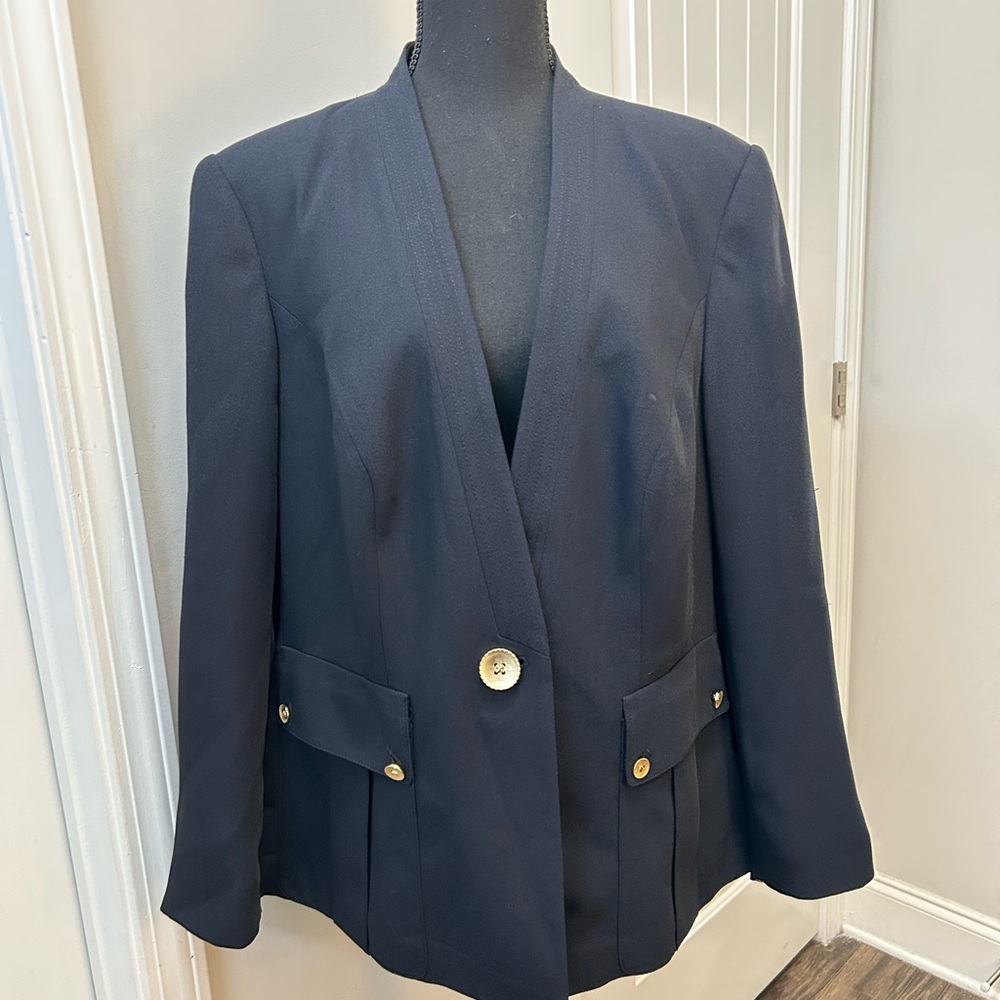 Chic Navy‎ Women's Blazer with Gold Accents - Picture 3 of 10